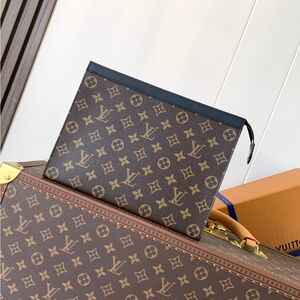 Louis Vuitton Monogram Canvas Toiletry Bag